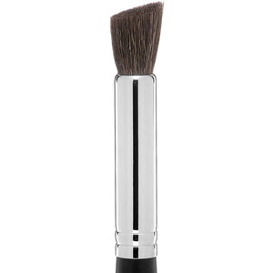 #38 BLENDING/CONTOUR BRUSH